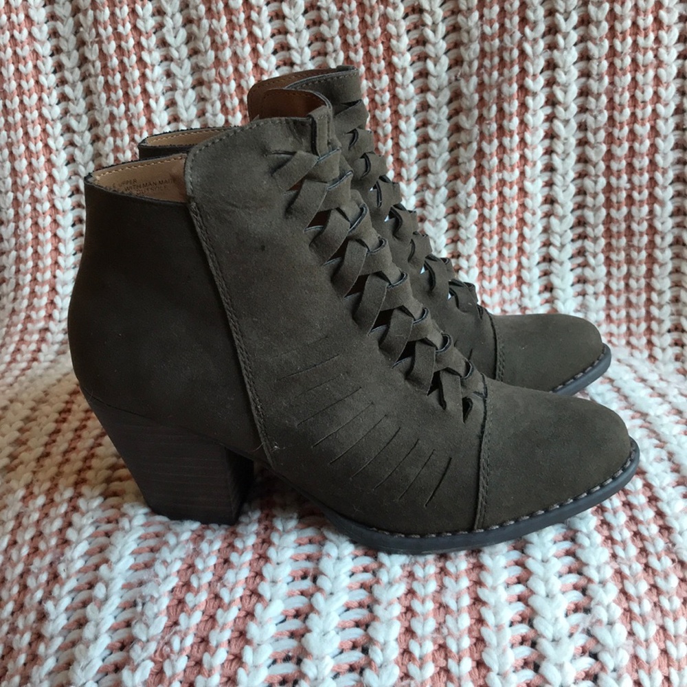 Target Mossimo || Olive Booties